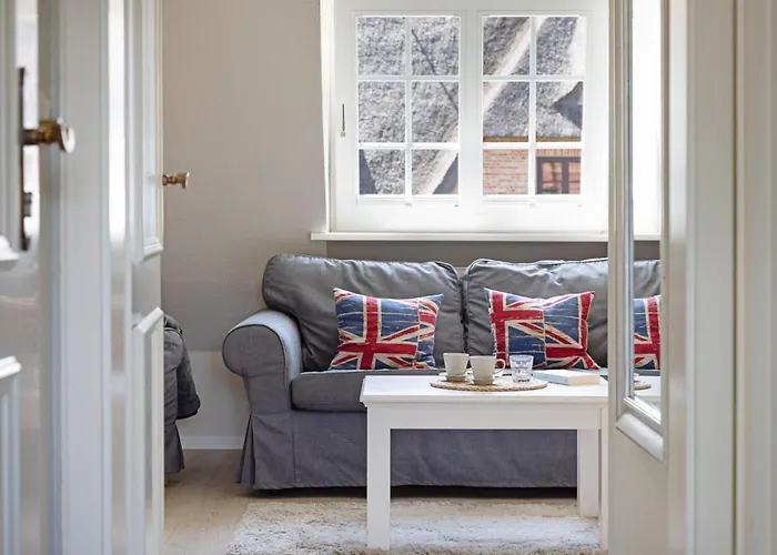 Watt Holte Hueues * List